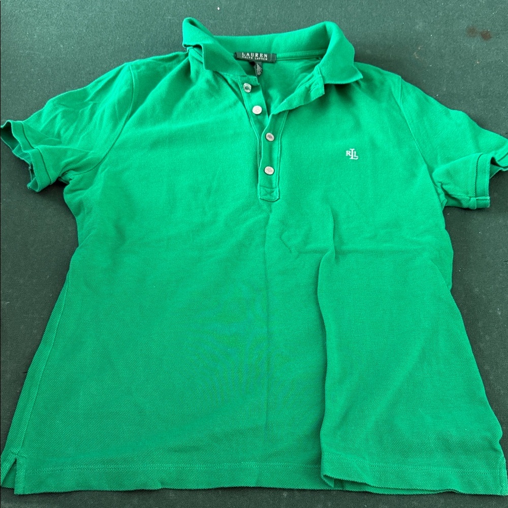 Ralph Lauren Kids Polo Shirt in Bright Green.   CAJA # 1. D